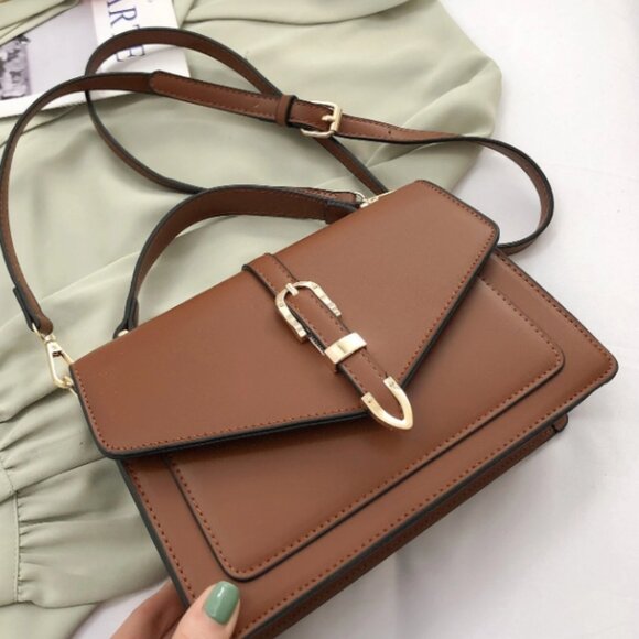 Elegant Brown Crossbody Bag - Picture 3 of 4